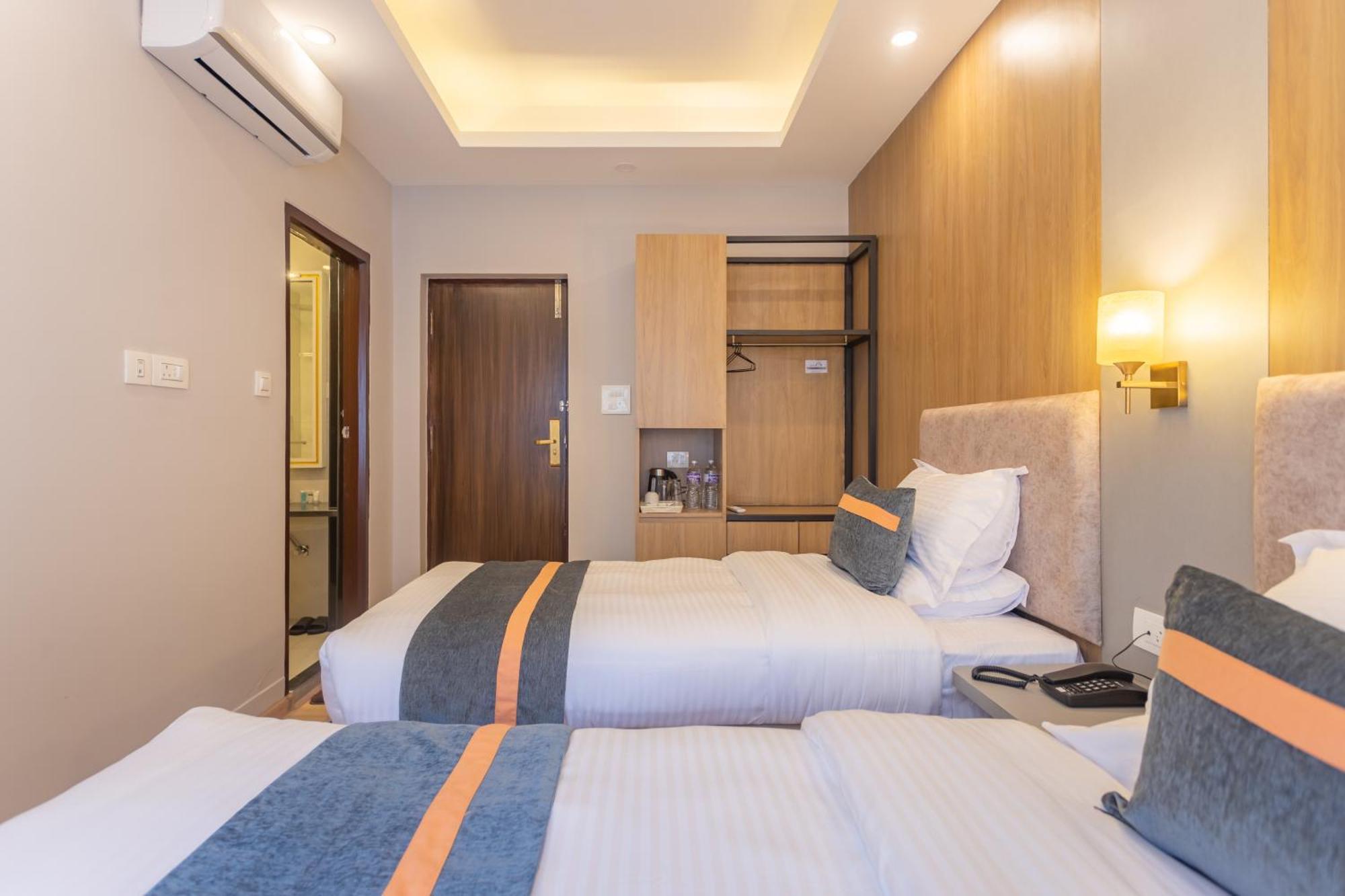 Aawas Boutique Hotel Катманду Экстерьер фото
