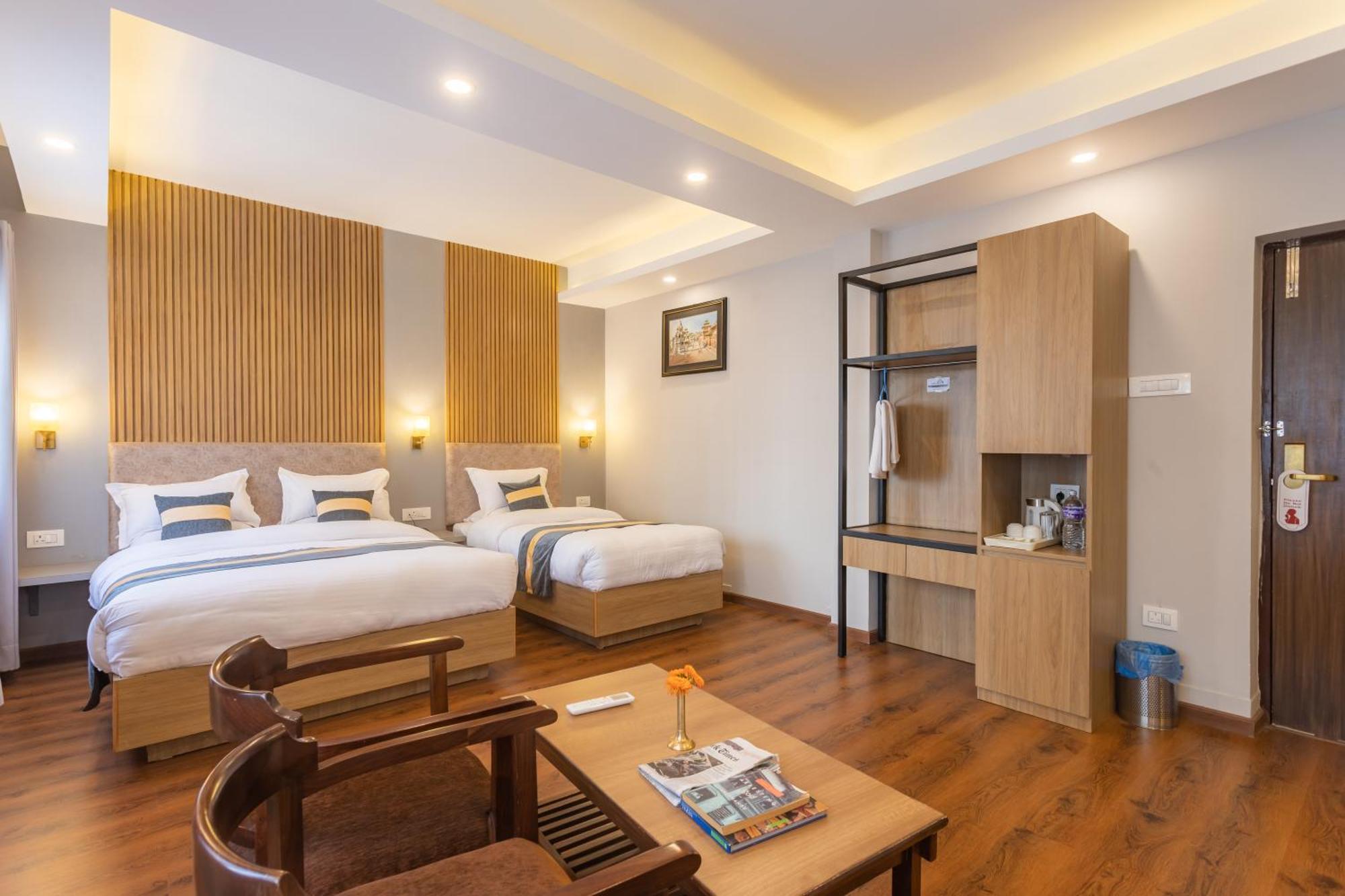Aawas Boutique Hotel Катманду Экстерьер фото