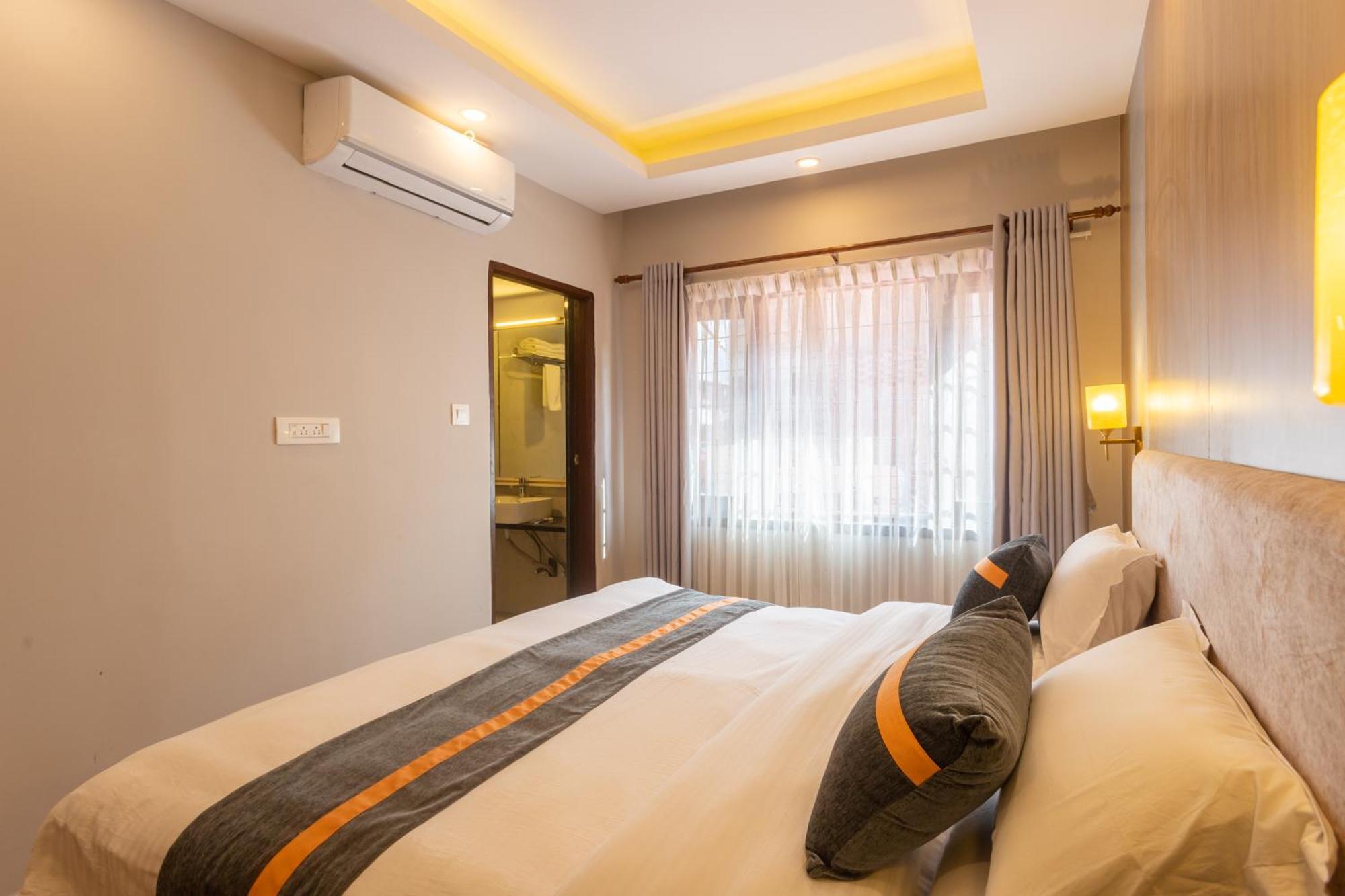 Aawas Boutique Hotel Катманду Экстерьер фото