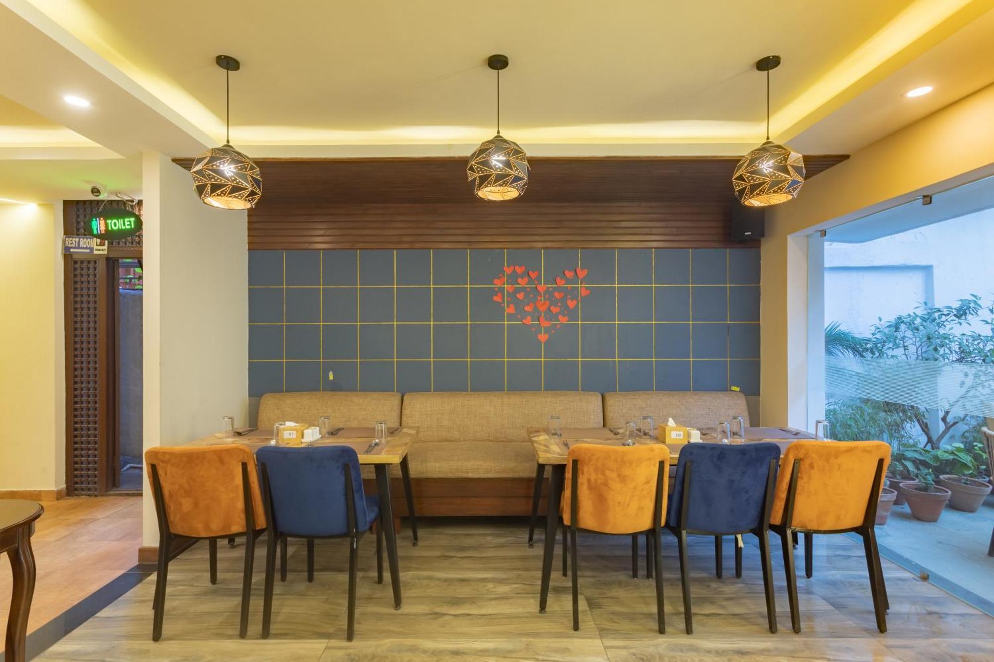 Aawas Boutique Hotel Катманду Экстерьер фото