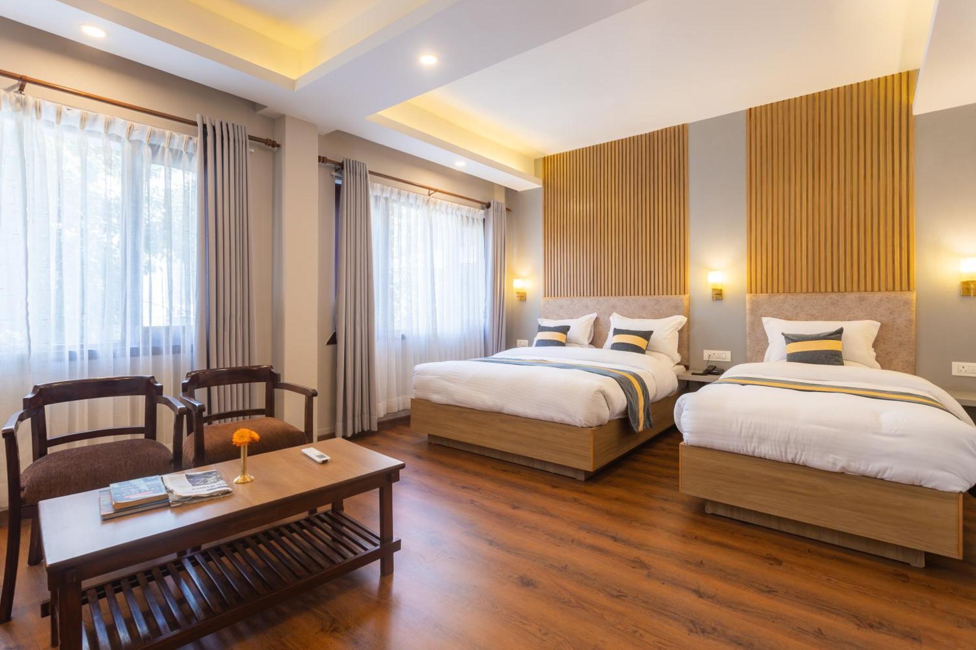 Aawas Boutique Hotel Катманду Экстерьер фото